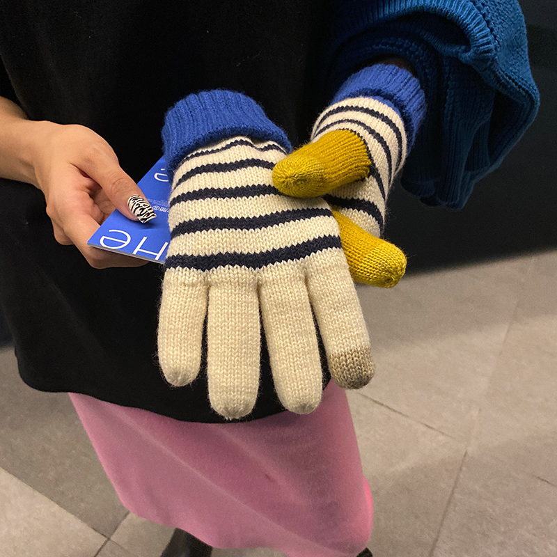ThickinsKorean Style Snow Gloves Korean Style Vintage Fleece-Lined