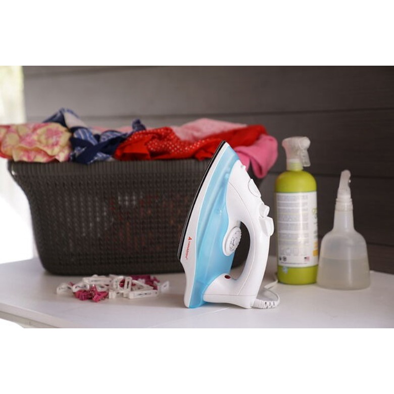 【COD】 Hanabishi Flat Iron HI87 Nonstick Teflon Soleplate with Spray