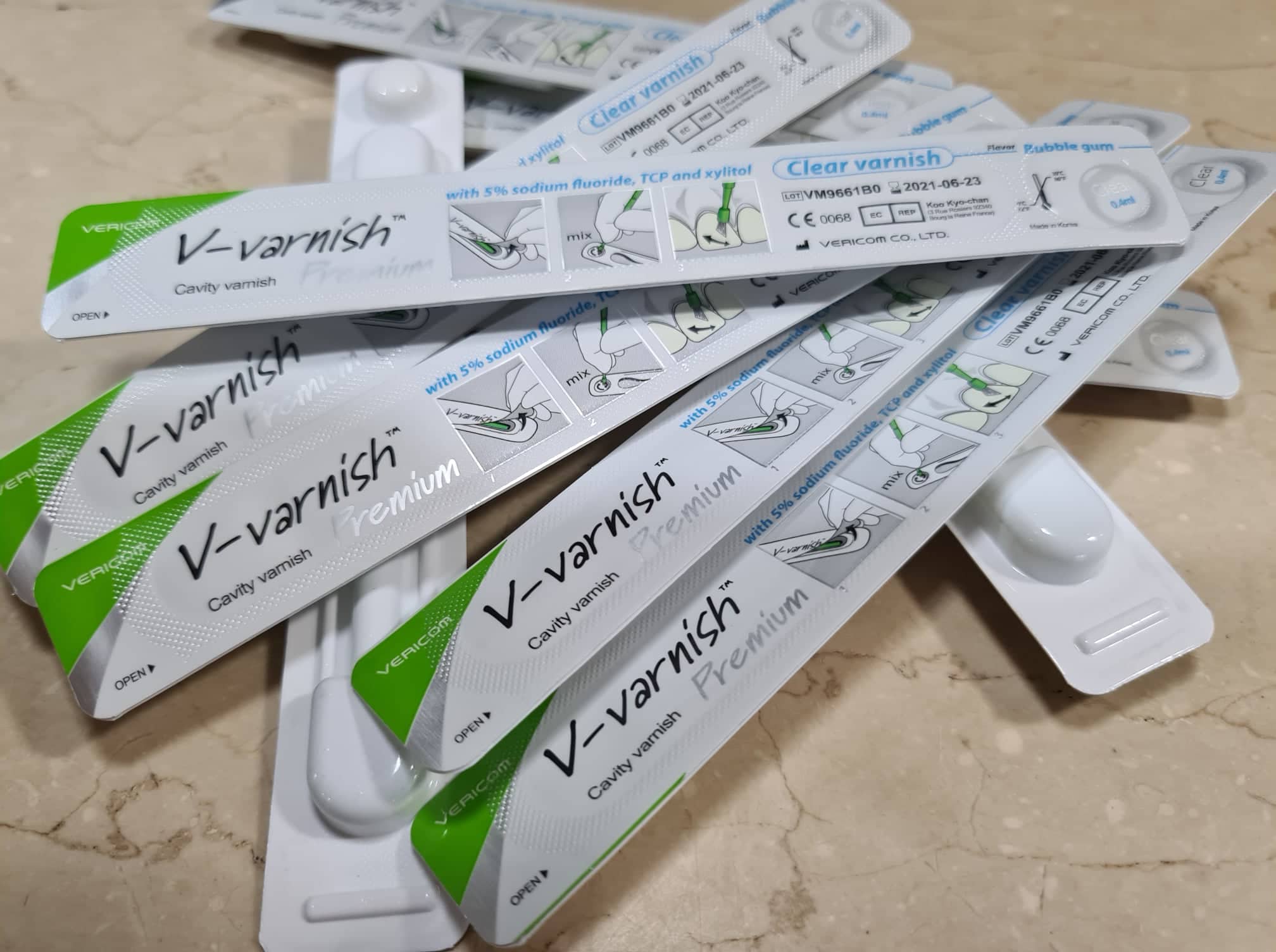 Vvarnish™Premium 0.4ml (20pcs. already) Strawberry Flavor Lazada PH