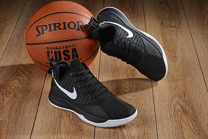 men's lebron witness iii basketball shoe