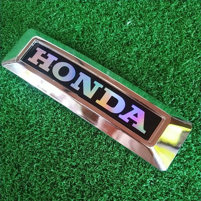 HONDA EMBLEM FOR TMX155 BLACK AND CHROME with bracket (pwede set