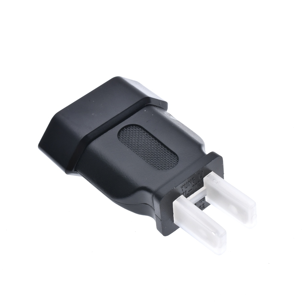 USA Canada 2Pin Male to Europe 2Pin Female AC Adapter Molded Nema 1 15P