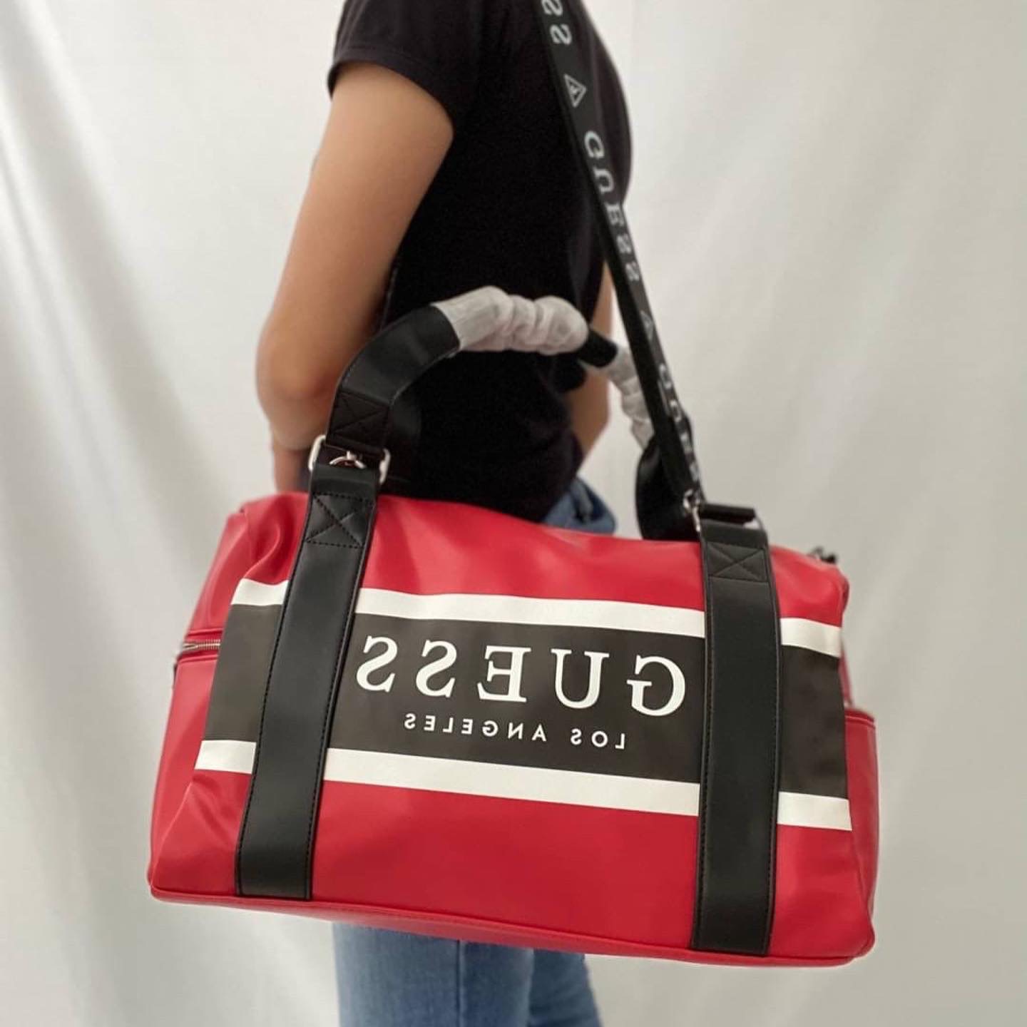 guess logo gym duffle bag Lazada PH