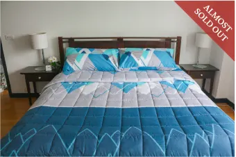 Home De Luxe 5 Hotel Quality Comforter Blanket Set Blue Abstract