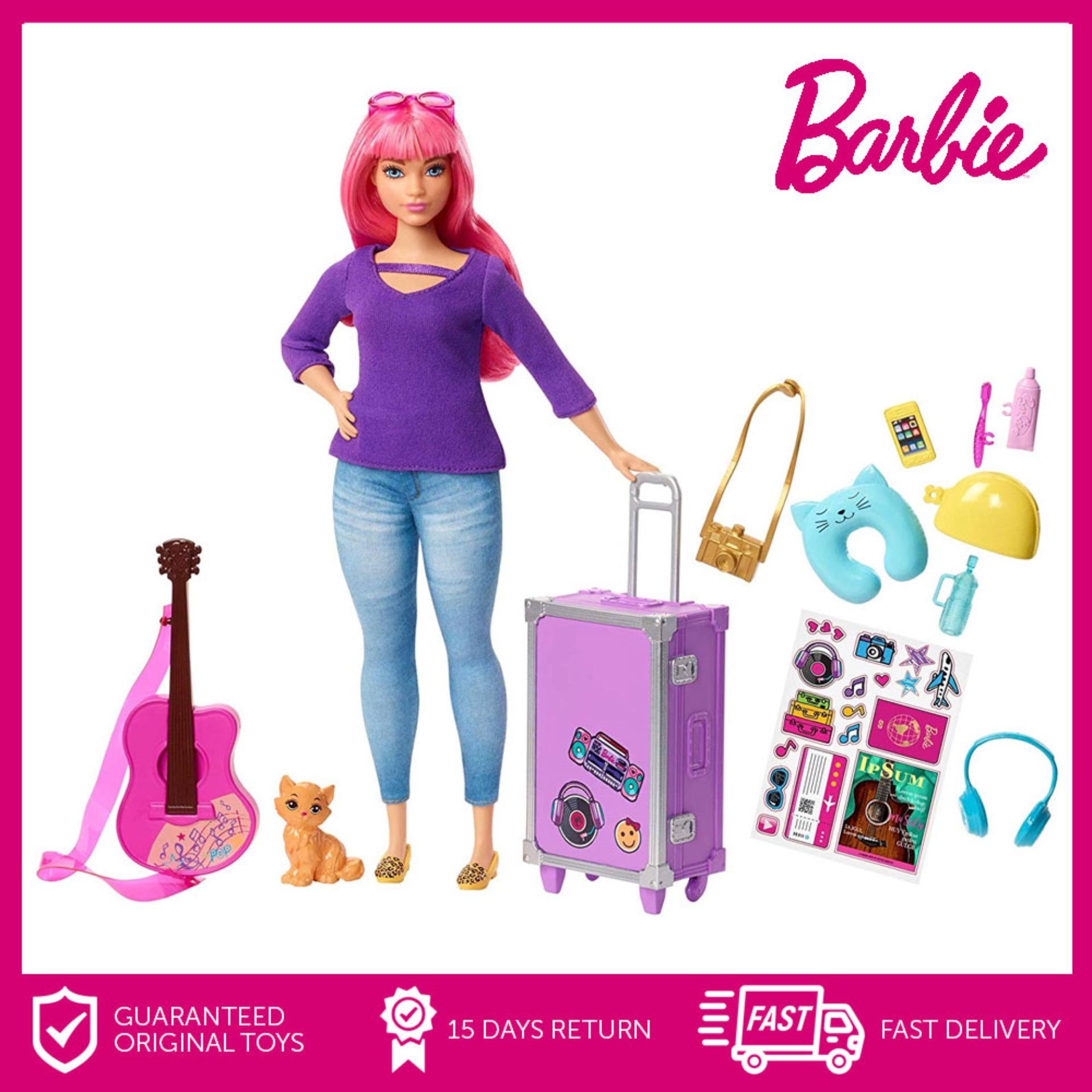 barbie daisy travel doll and accessories