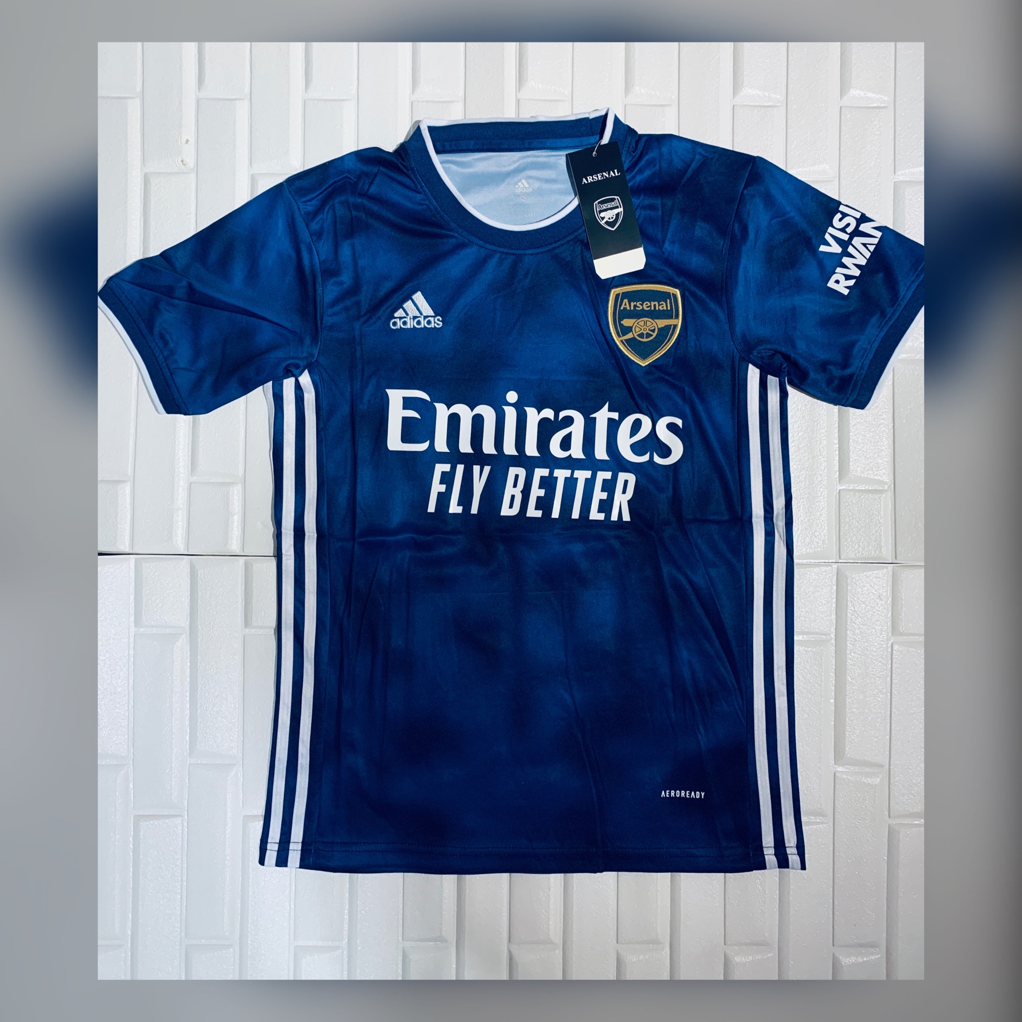 fly emirates jersey price