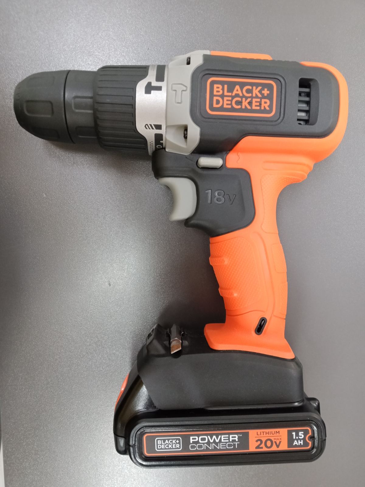 BLACK+DECKER BCD003C-B1 18/20V MAX 2SPEED CORDLESS DRILL