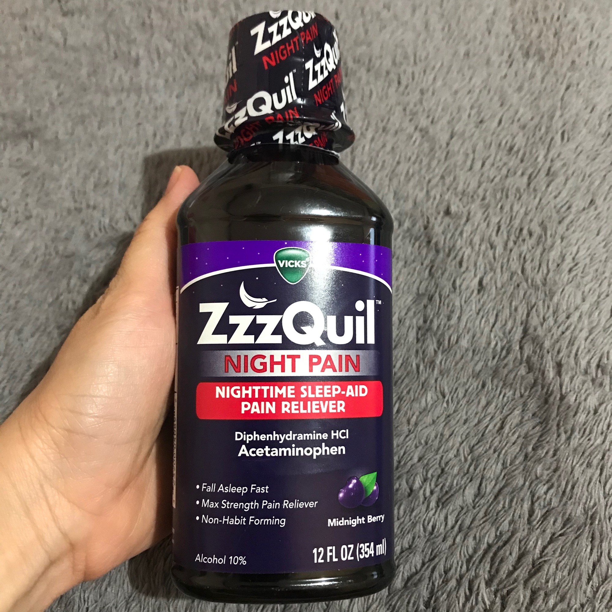 Vicks ZzzQuil Night Pain Nighttime Sleepaid Pain Reliver 354ml expiry