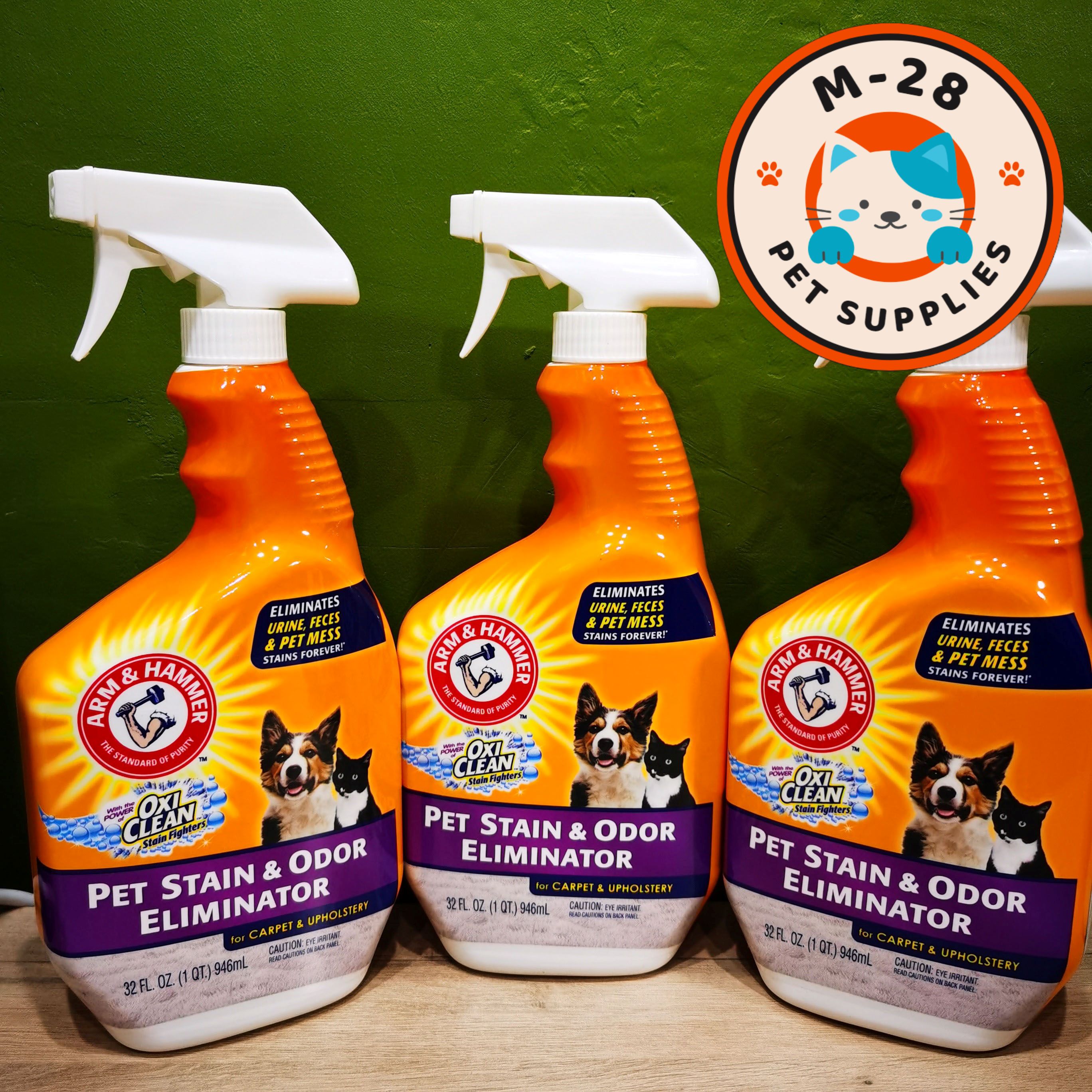 Arm & Hammer Pet Stain & Odor Eliminator with Oxi Clean Eliminates Urine, Feces & Pet Mess