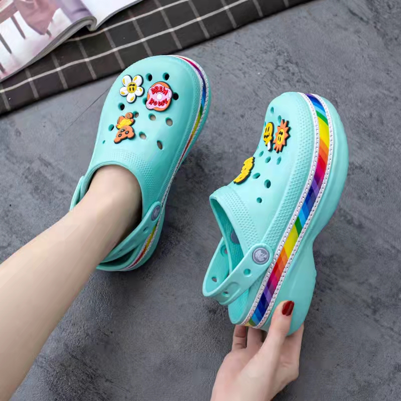 cute crocs with jibbitz