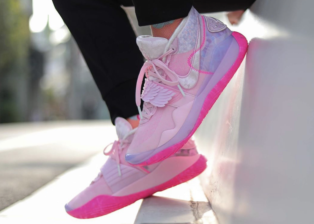all pink kd