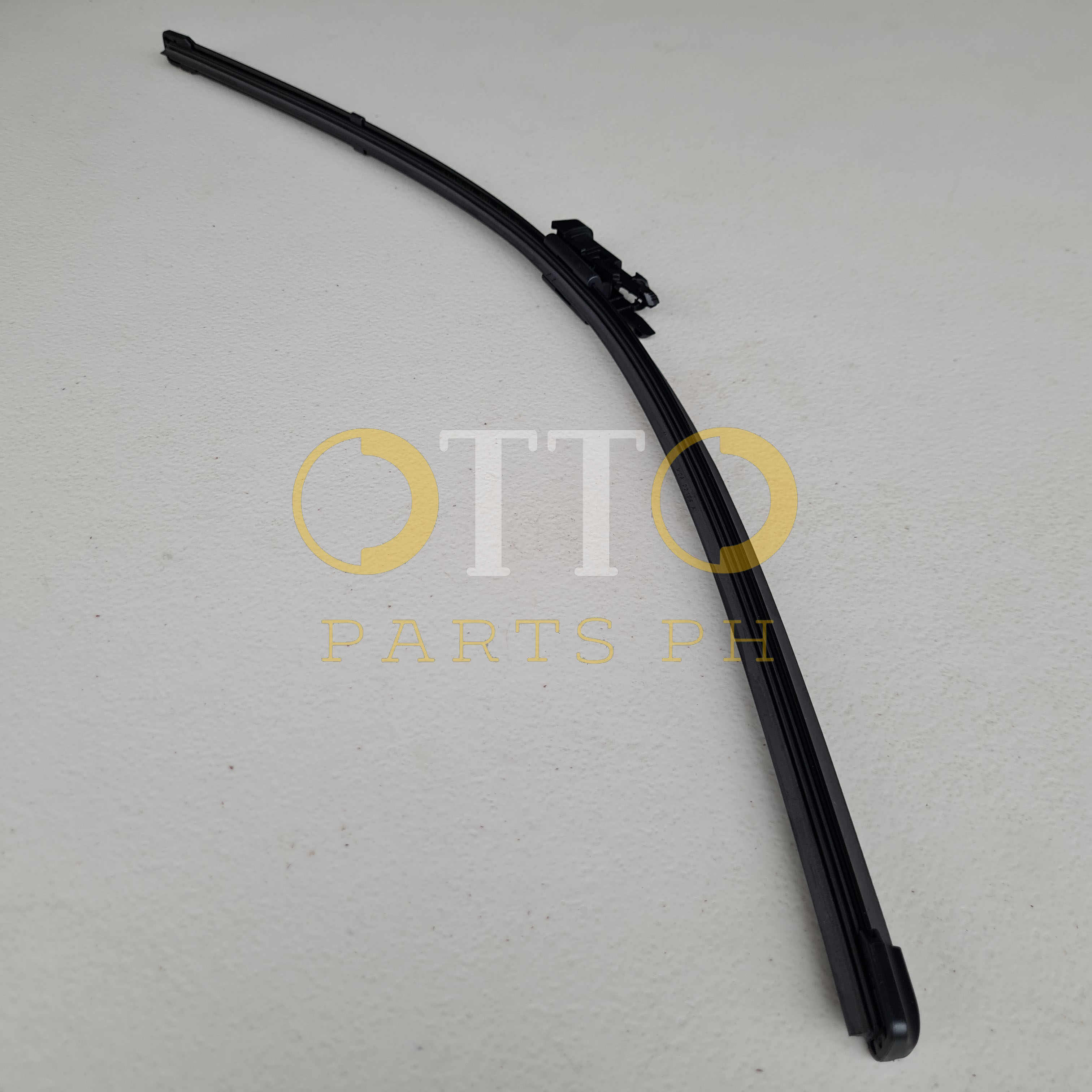 [GENUINE] Wiper Blade Front Banana Type for T7 Ford Ranger, Everest
