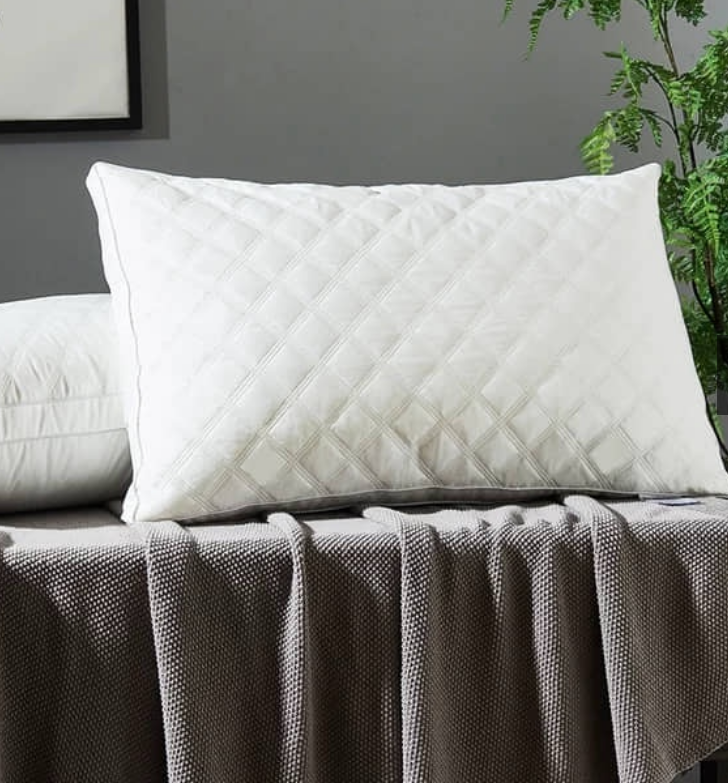 Luxury HILTON Pillow 1000Grams Double Lining 3D Embossed / Quilted