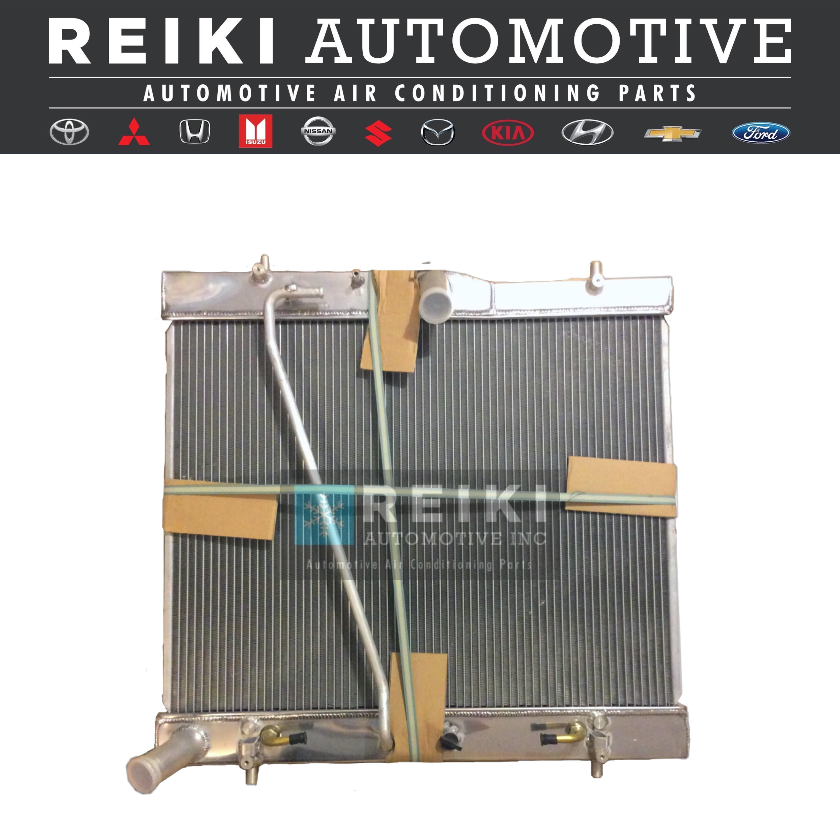 Toyota HiAce Gas D4D (Commuter Series) A/T 3Rows Radiator Assembly ...