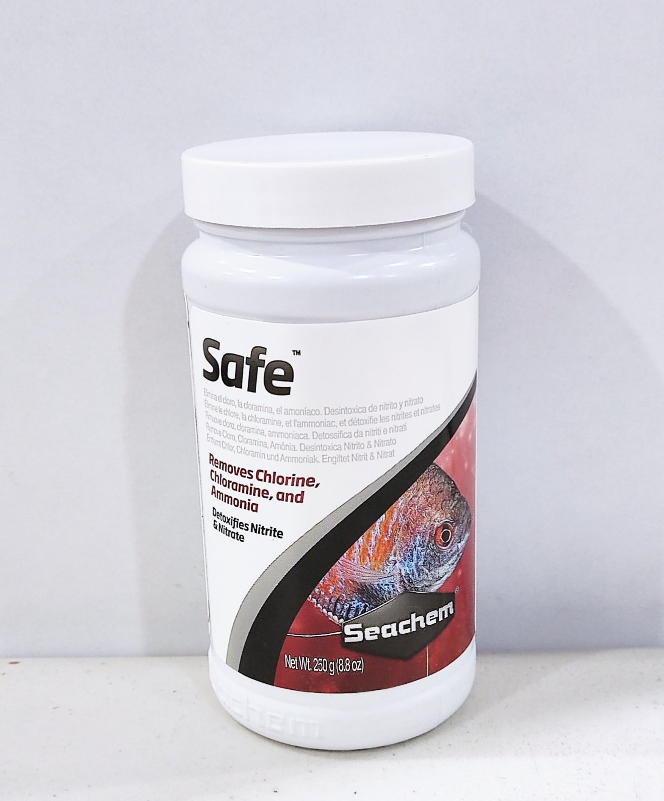 Seachem Safe Dry Water Conditioner – 250 Gram Powder For Aquarium Water Treatment