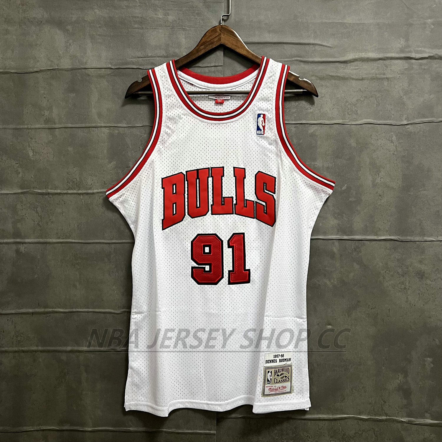 Camiseta Basquetebol De Mitchell & Ness Chicago Bull Dennis Rodman Branco 54433