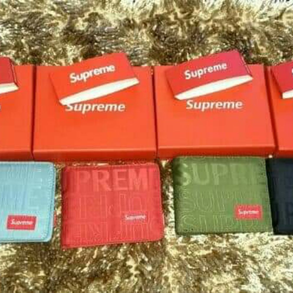 Supreme ss19 wallets, Men's Fashion, Watches & Accessories