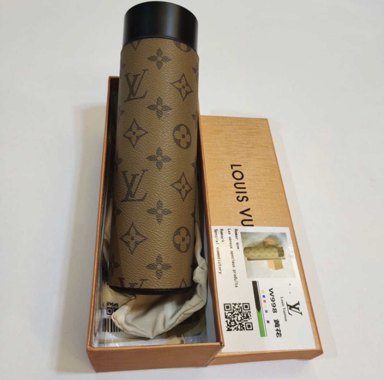 Tumbler Branded Louis Vuittonア LV. Hermesし Water Bottle Thermometer 500cc  w/box