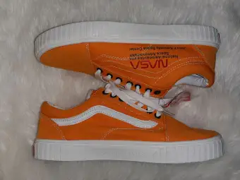 cheap shoes at the mall