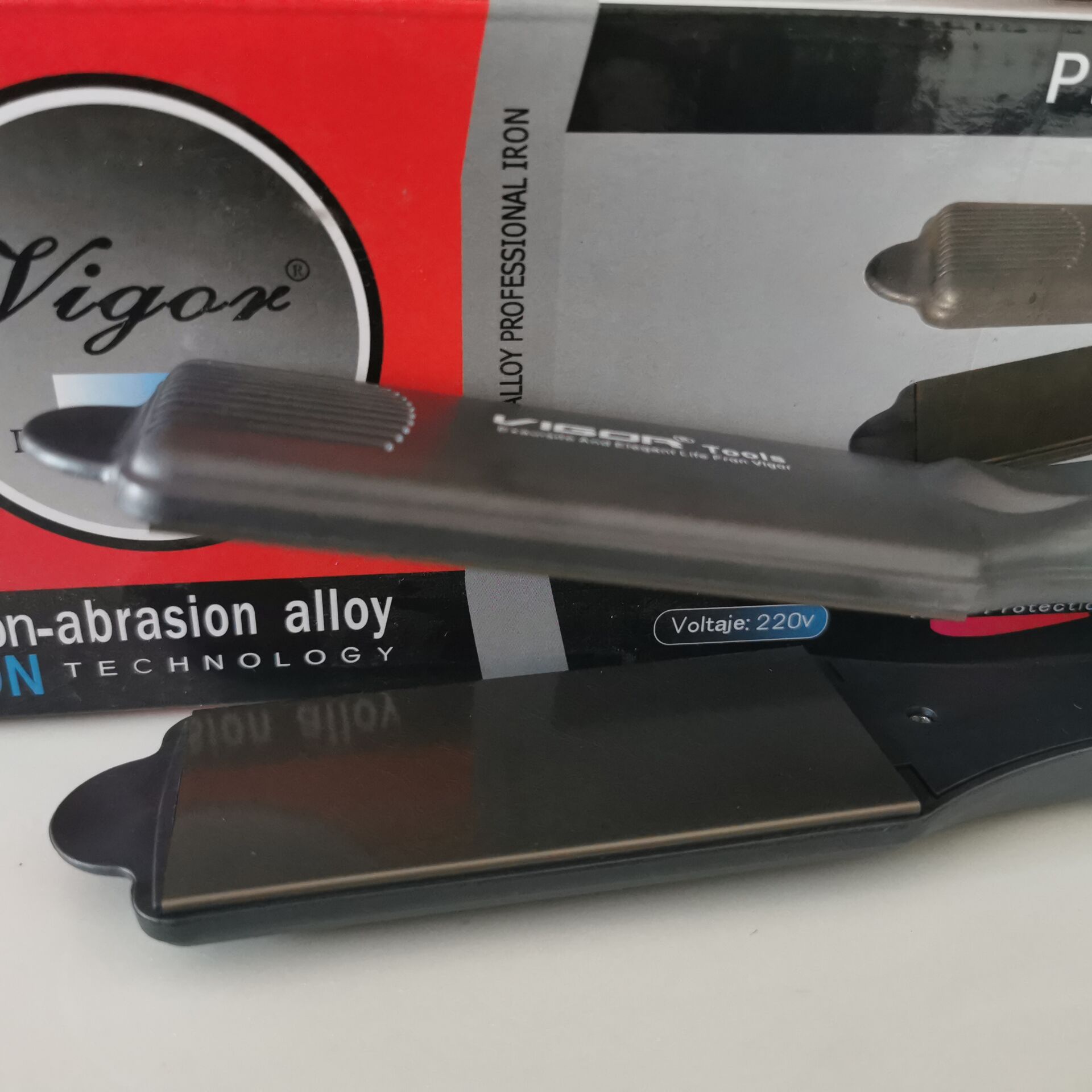 vigor straightener