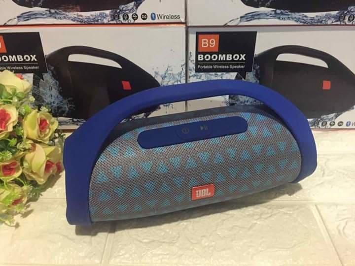 b9 boombox