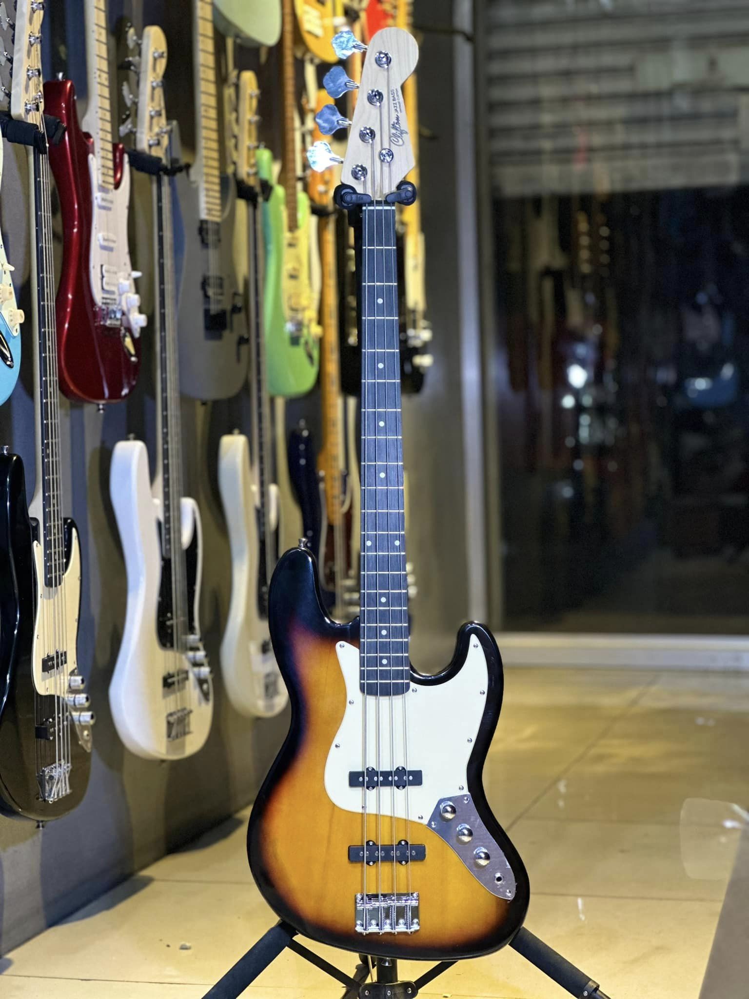 Clifton Vintage Custom Jazz Bass Guitar | Lazada PH