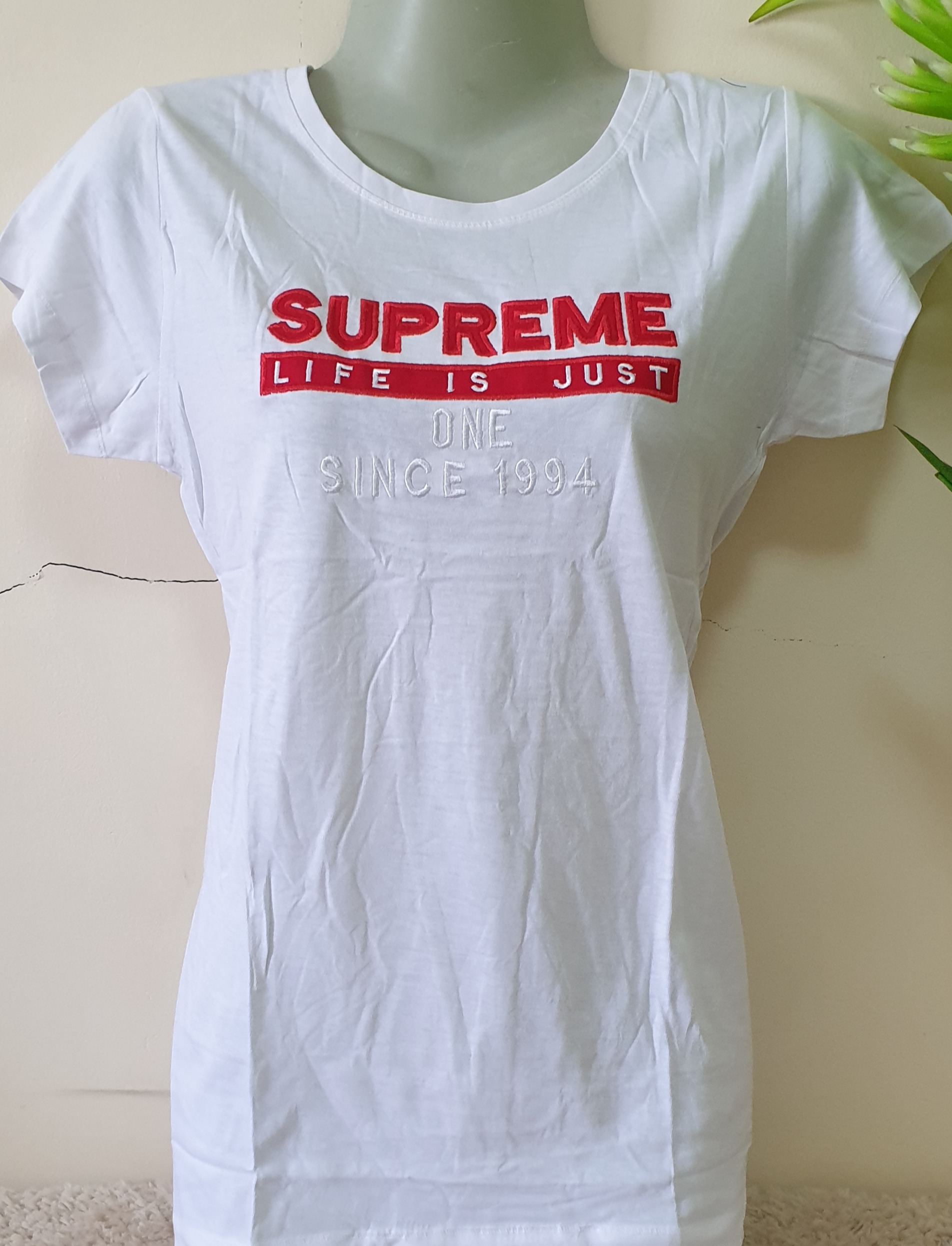 buy supreme t shirt online