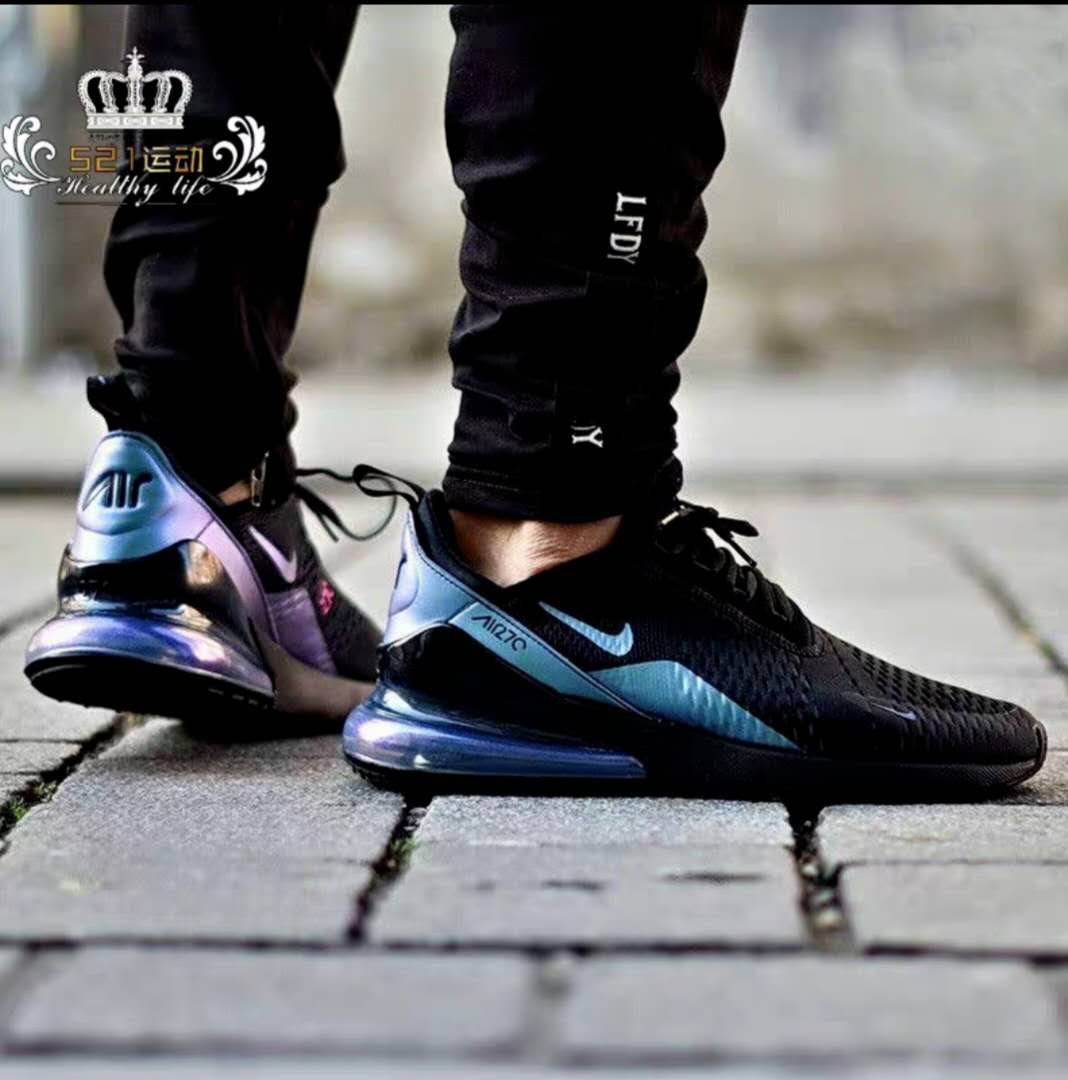 nike airmax 270 flyknit