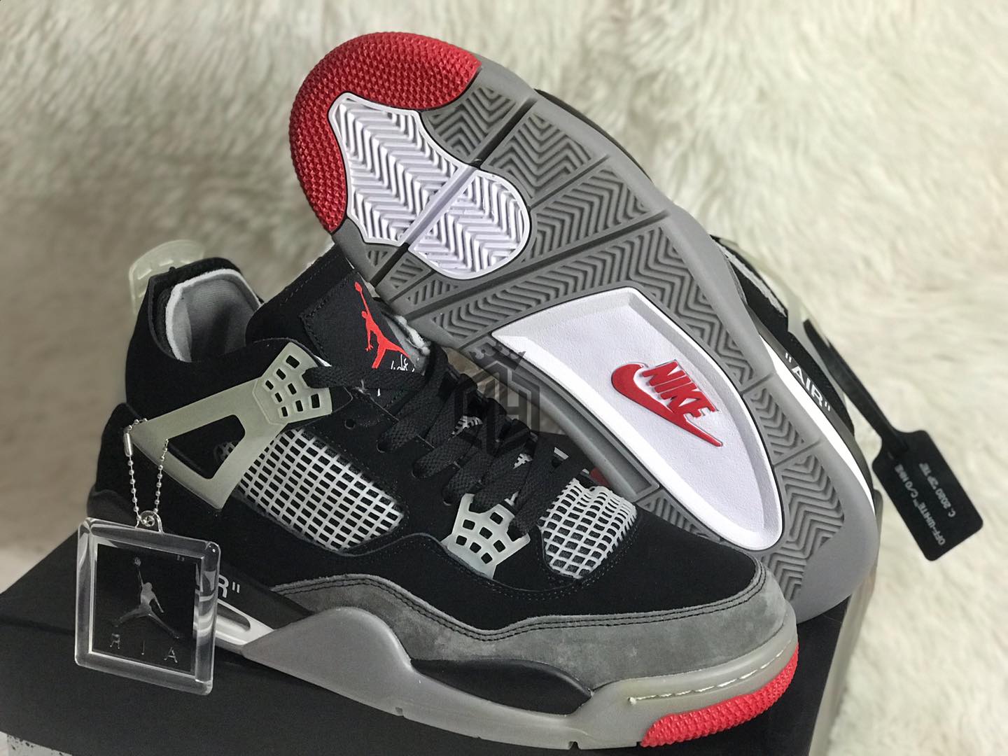 off white jordan 4 bred