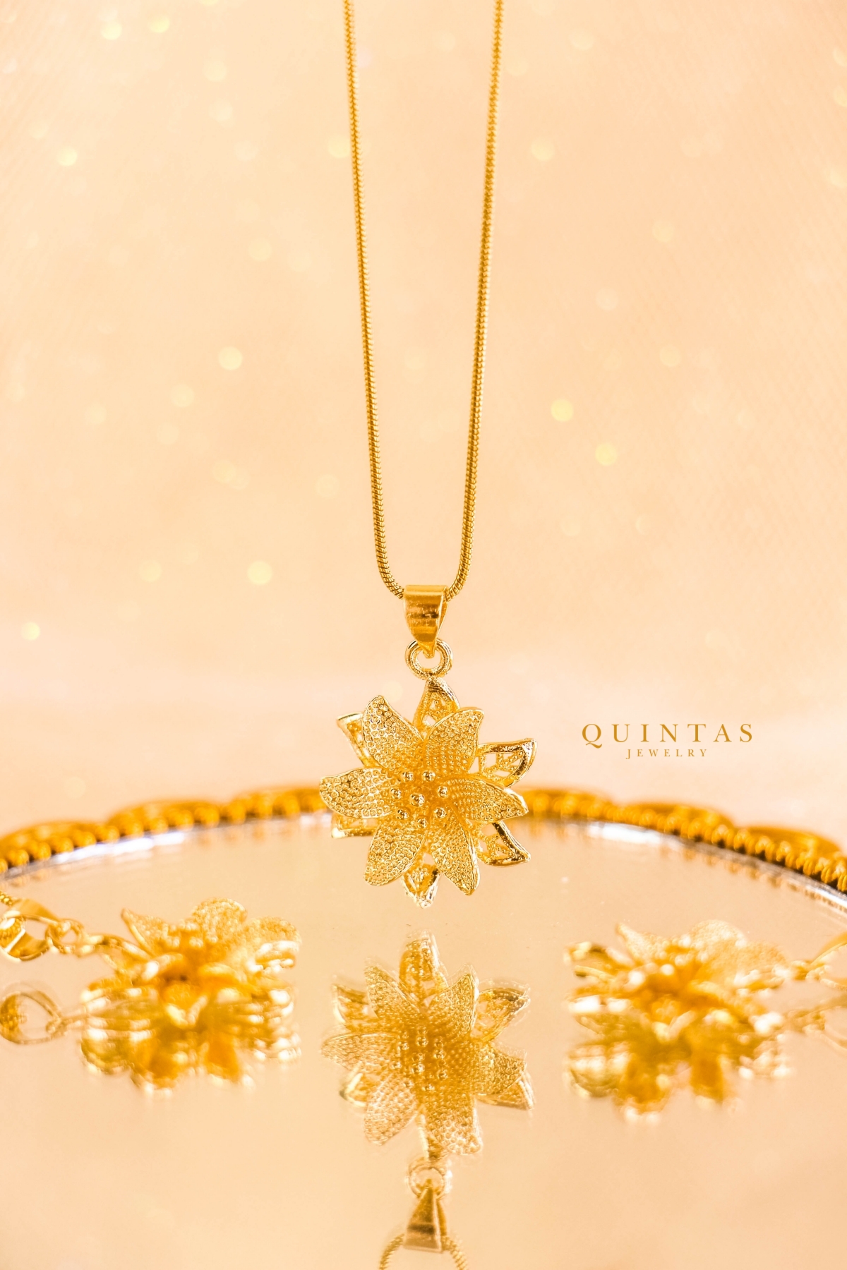 Luxury LV Necklace – Quintas PH