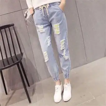 denim jogger pants womens outfit