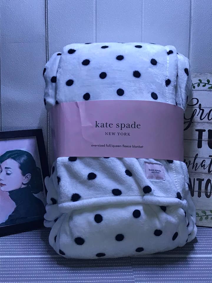 Kate Spade Oversized Queen Polka Dots Fleece Blanket | Lazada PH