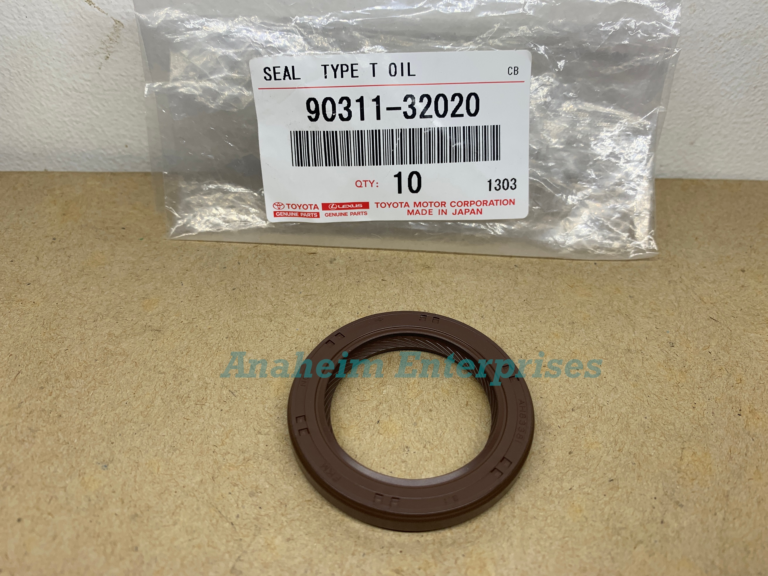 Toyota Fortuner, Hilux, Innova 20052015 Diesel Camshaft Oil Seal