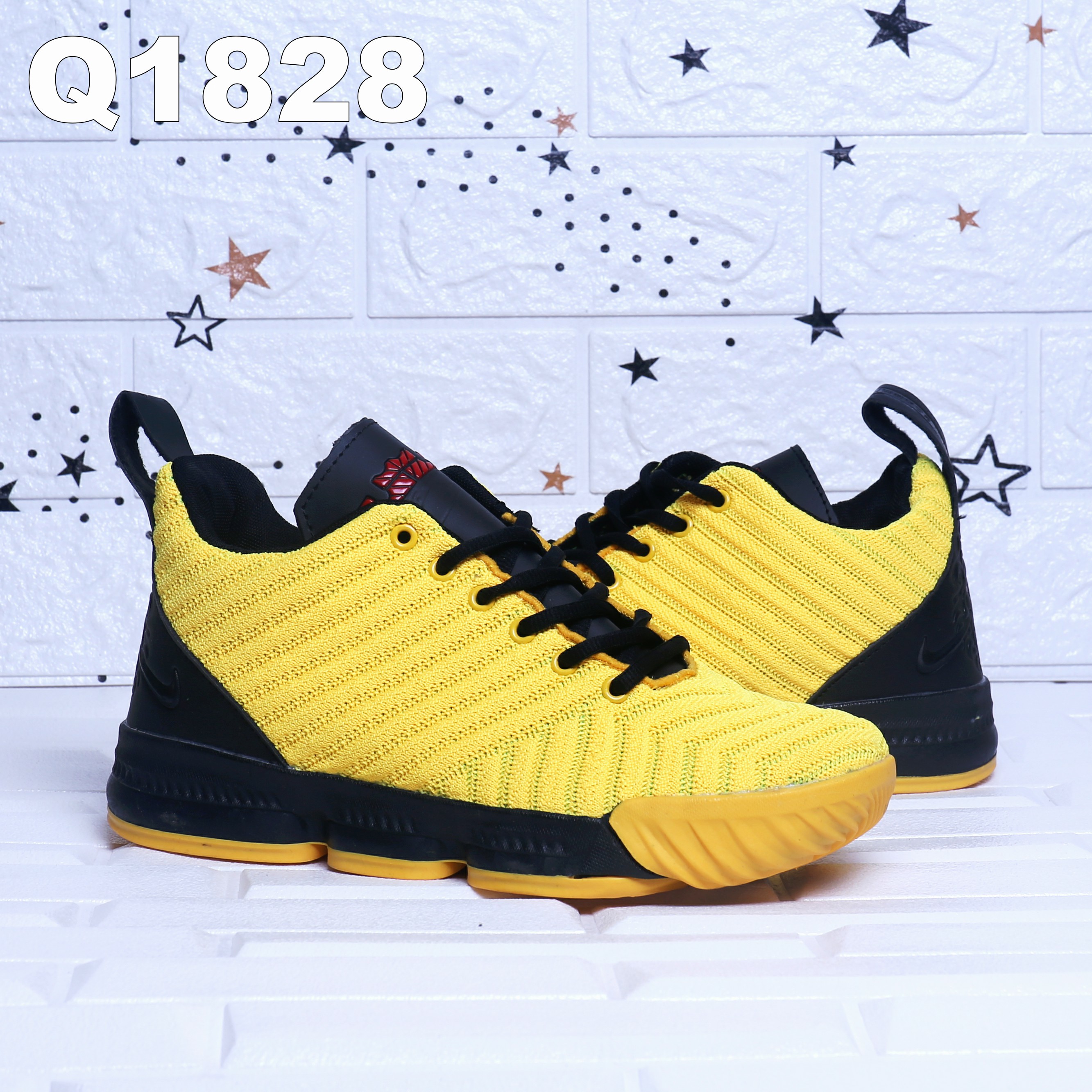high cut basketball shoes