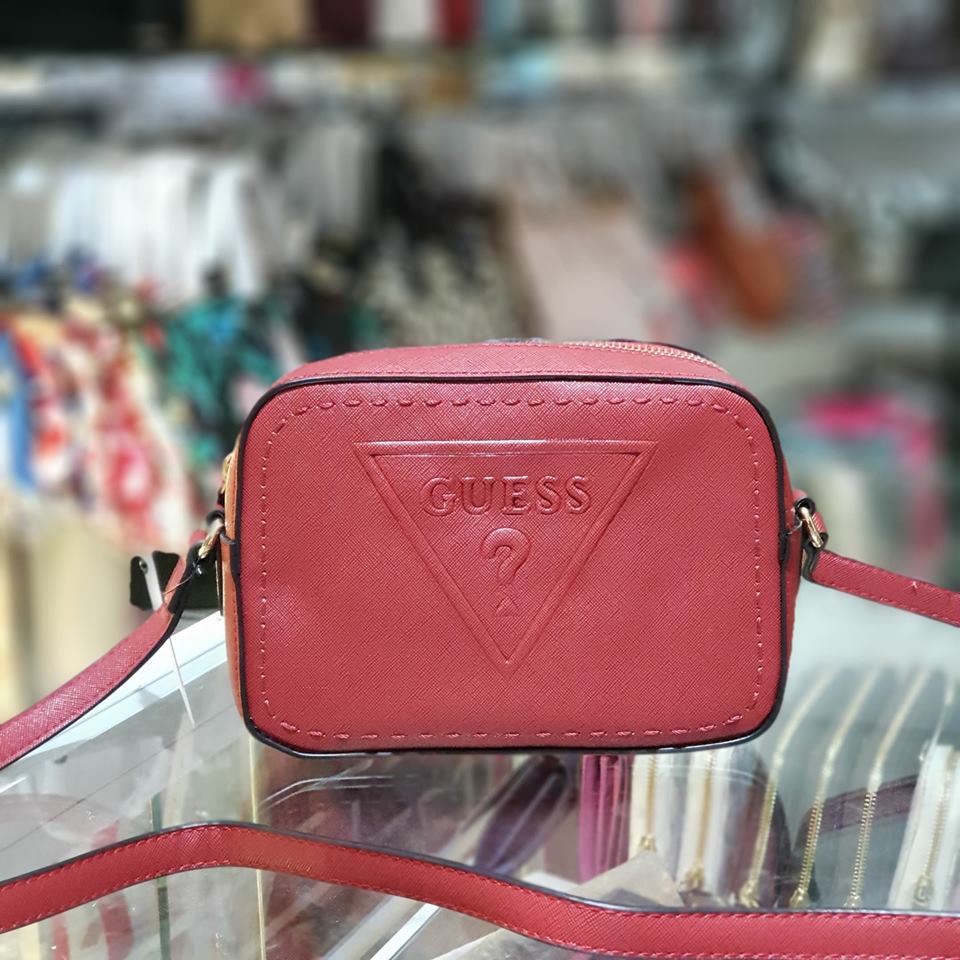 guess red crossbody bag