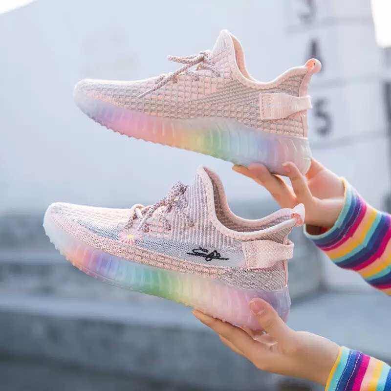 yeezy ladies shoes