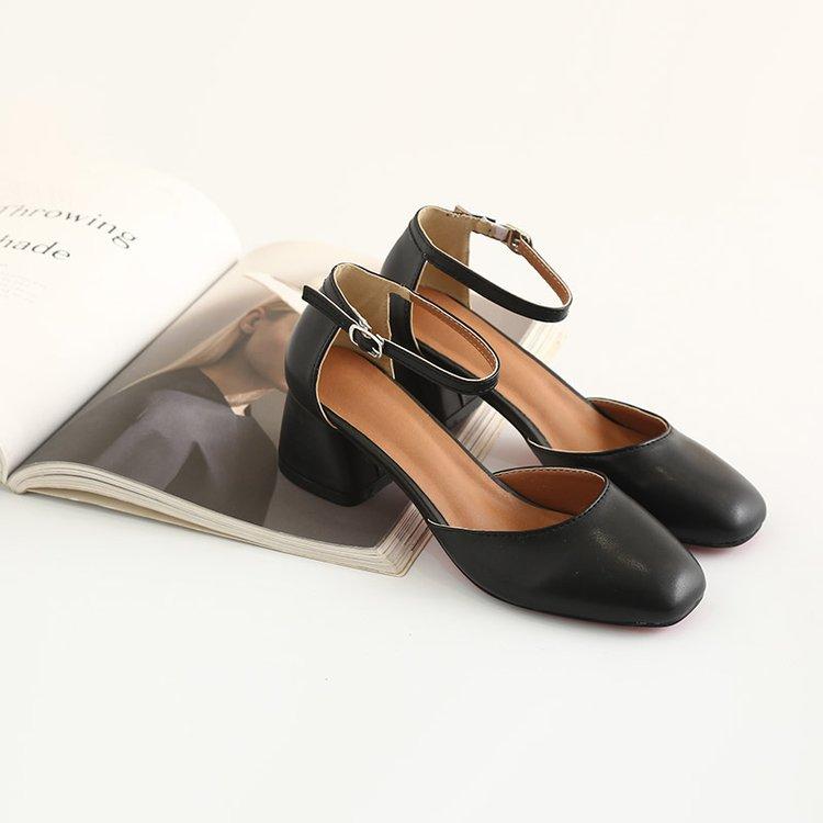 simple mary jane shoes