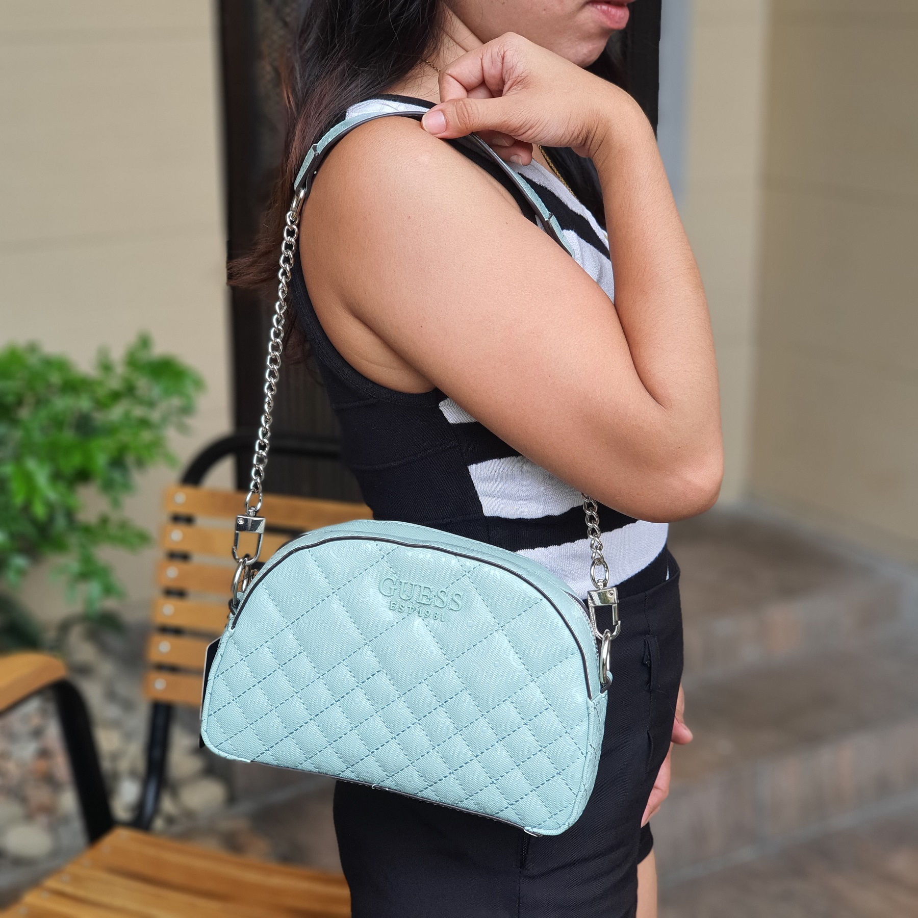 Authentic Guess Queenie Quilted Mini Dome Women's Crossbody Bag Light