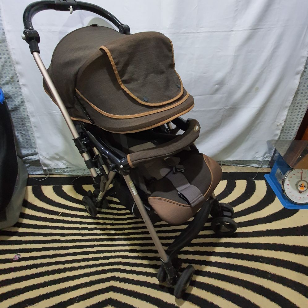 combi reversible stroller