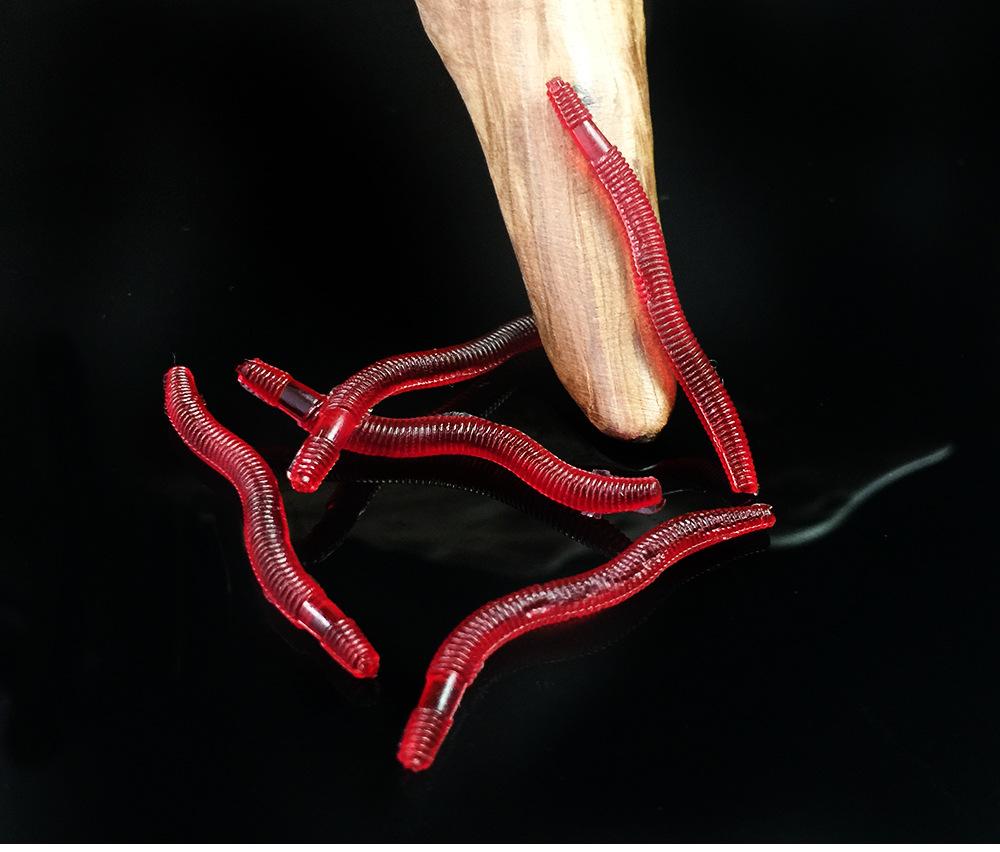 LAkutterfly 80pcs Earthworm Red Worms Soft Fishing Lure Baits
