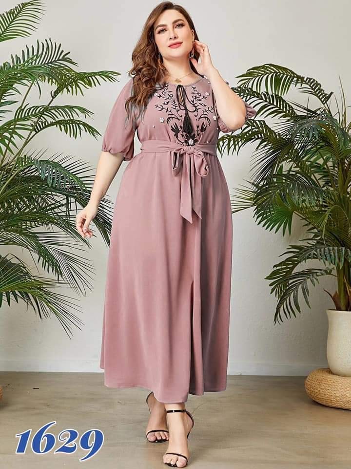 Plus size semi on sale formal dresses for wedding