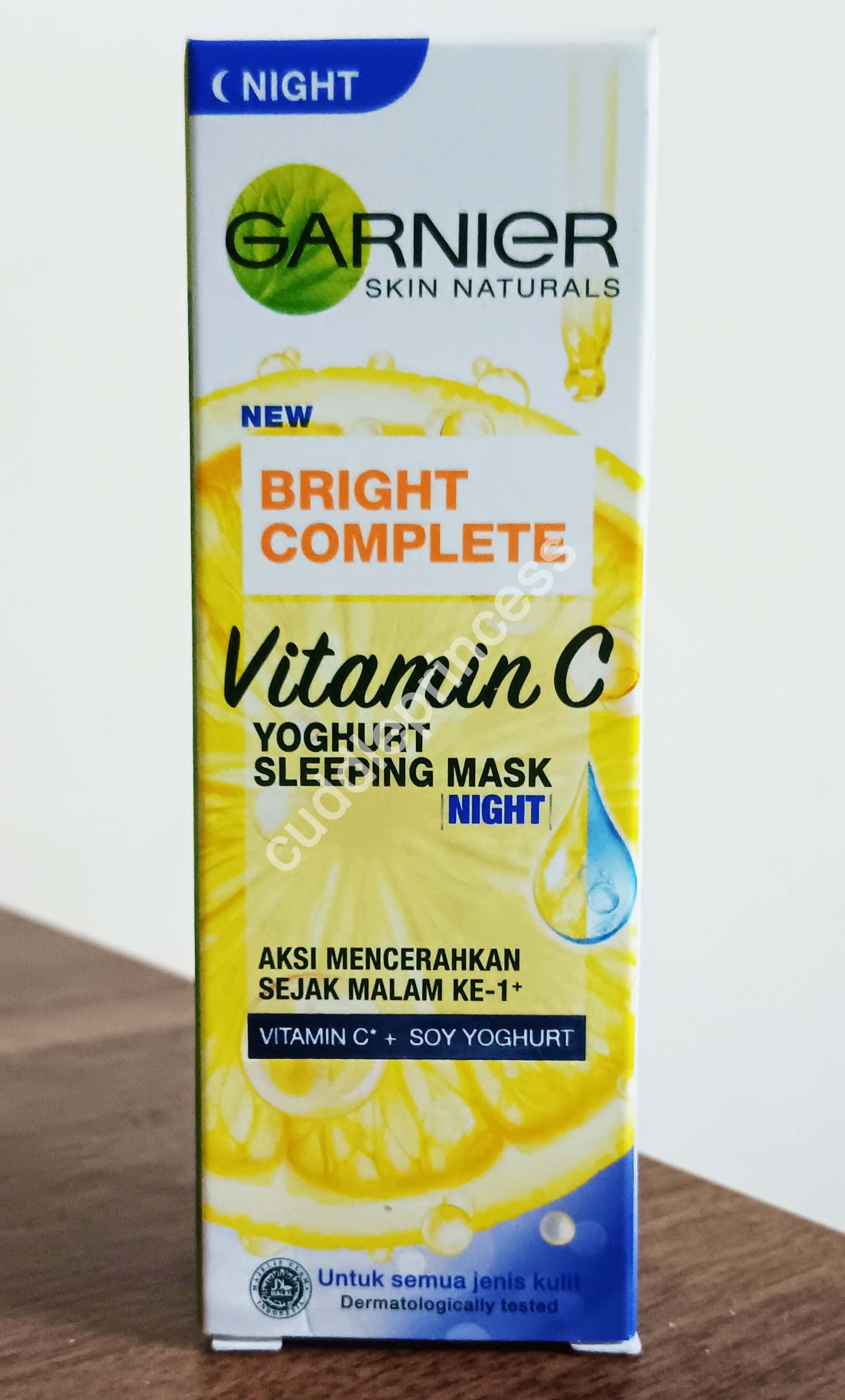 Garnier Bright Complete Vitamin C Yoghurt Yogurt Sleeping Mask (Night