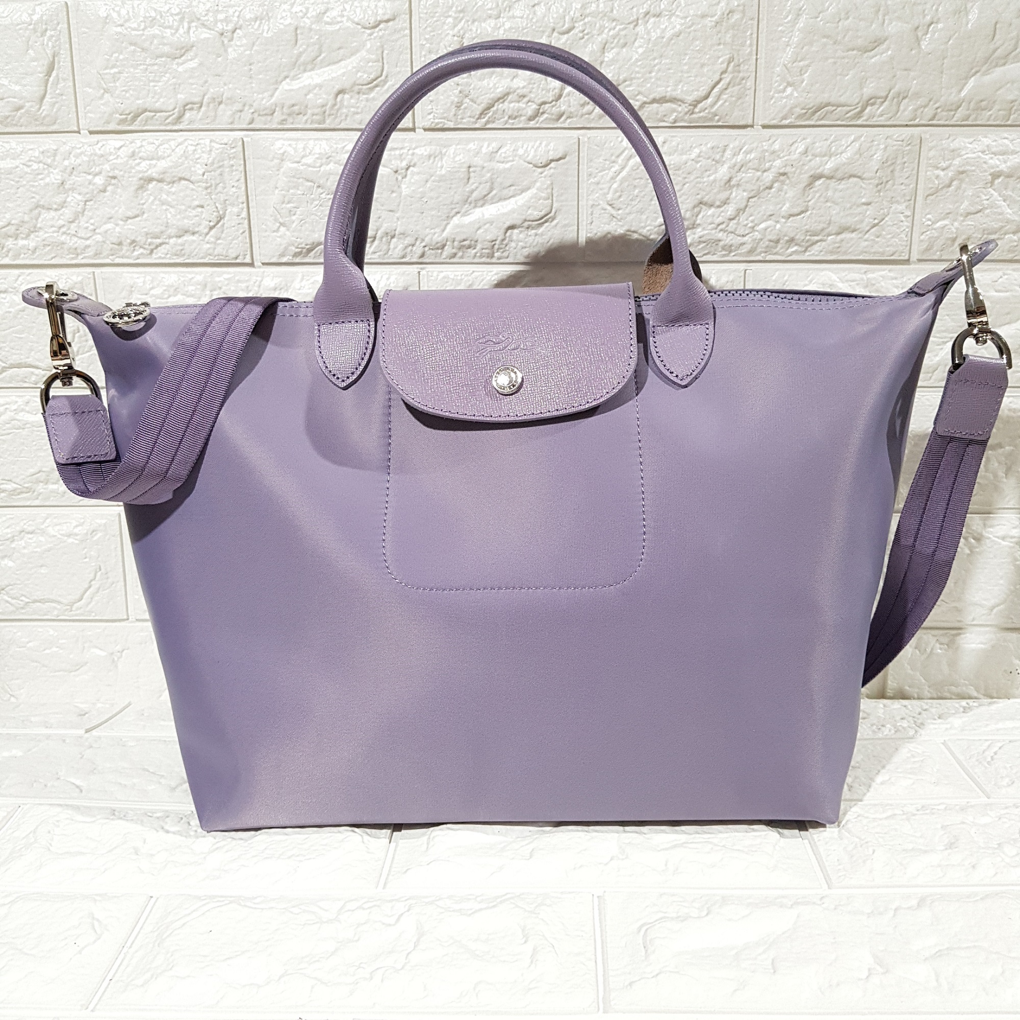 longchamp small sling bag