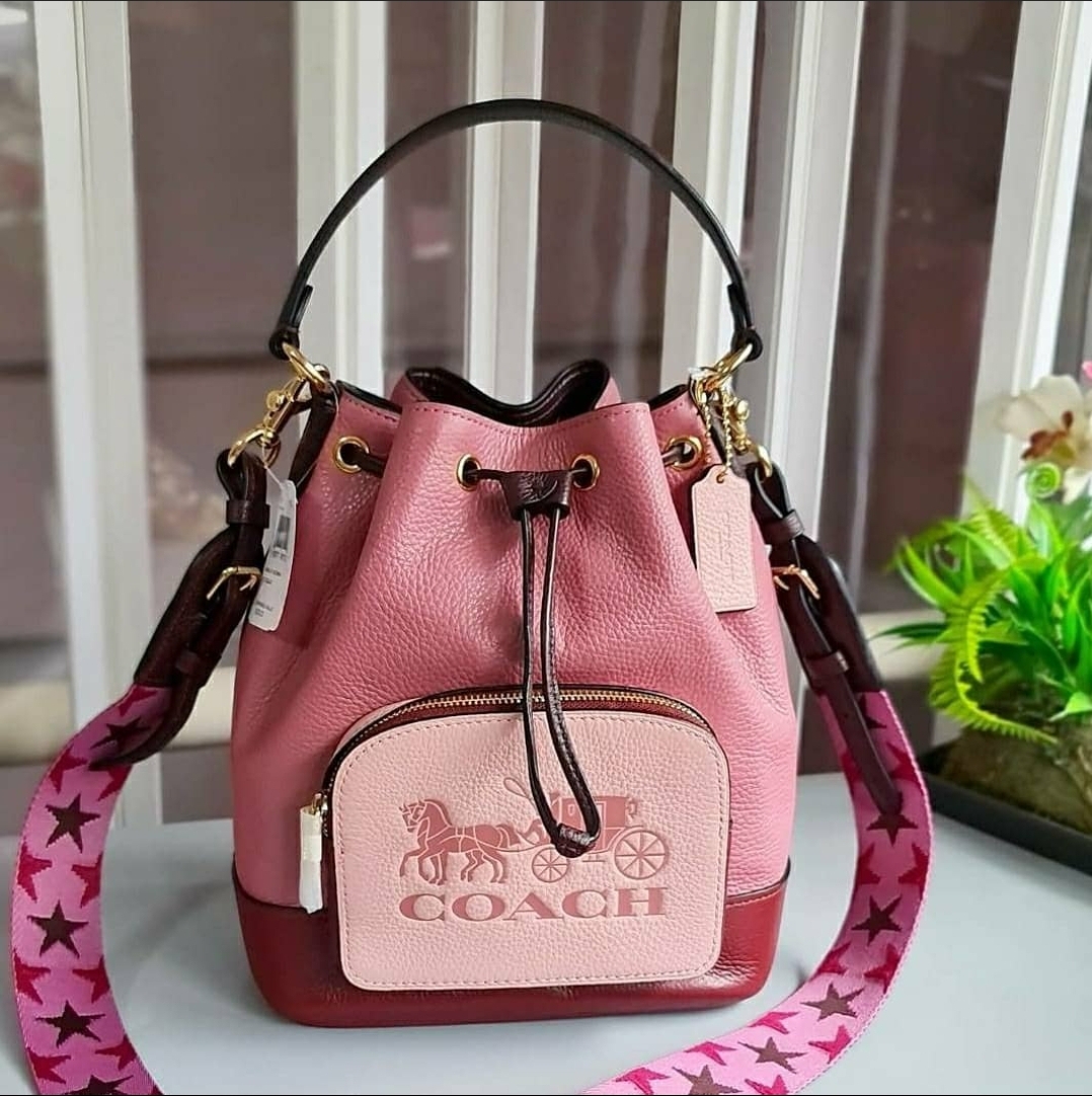 Coach 1899 Jes Drawstring Bucket Bag in Rose / Multicolor Colorblock  Refined Pebble Leather with Horse and Carriage Logo - Women's Crossbody Bag  | Lazada PH