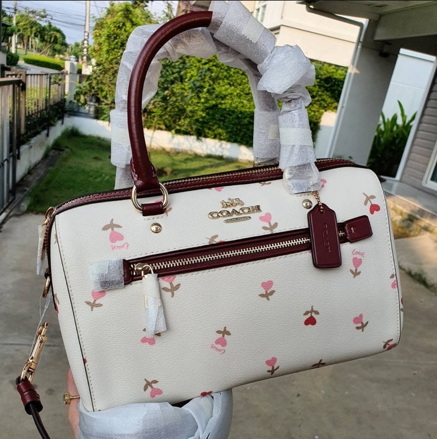 rowan satchel with heart floral print