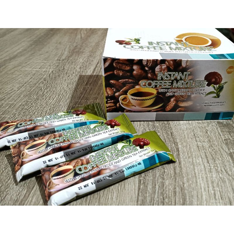 Instant Coffee Mixture with Ganoderma Powder and Green Tea Extract