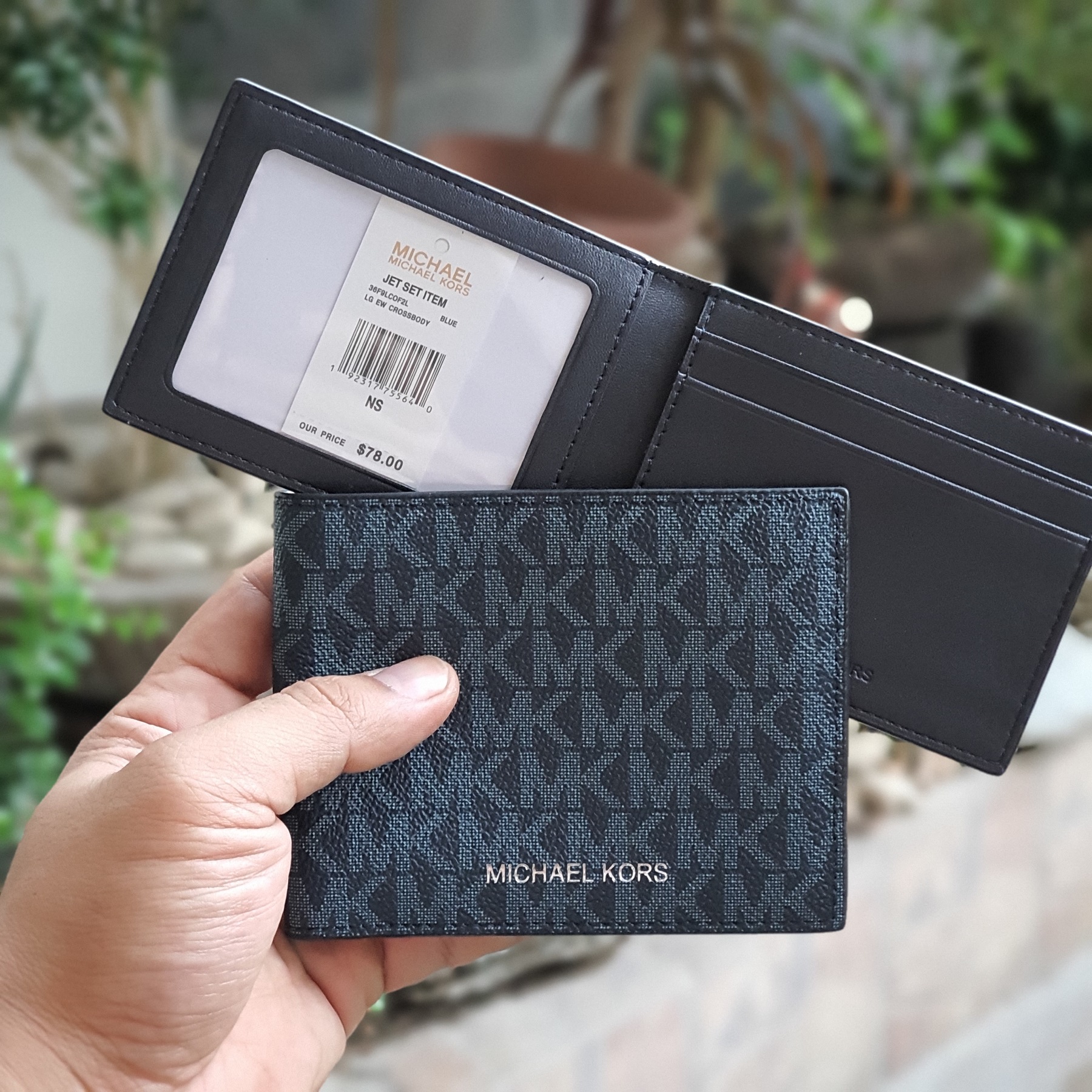 Michael Kors Jet Set Bifold Men's Monogram Leather Wallet With Card Case - Navy  Blue | Lazada PH
