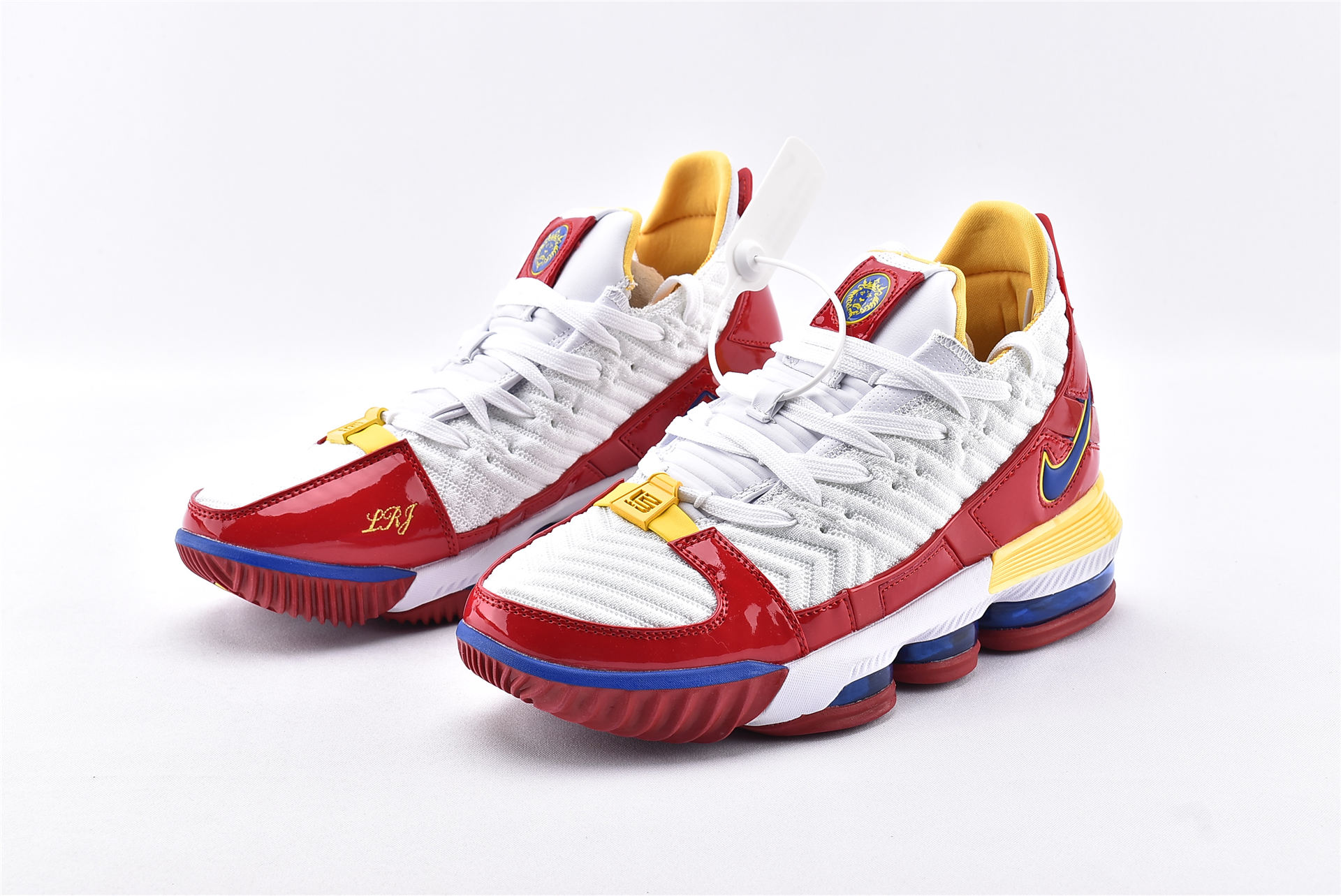 lazada lebron 16