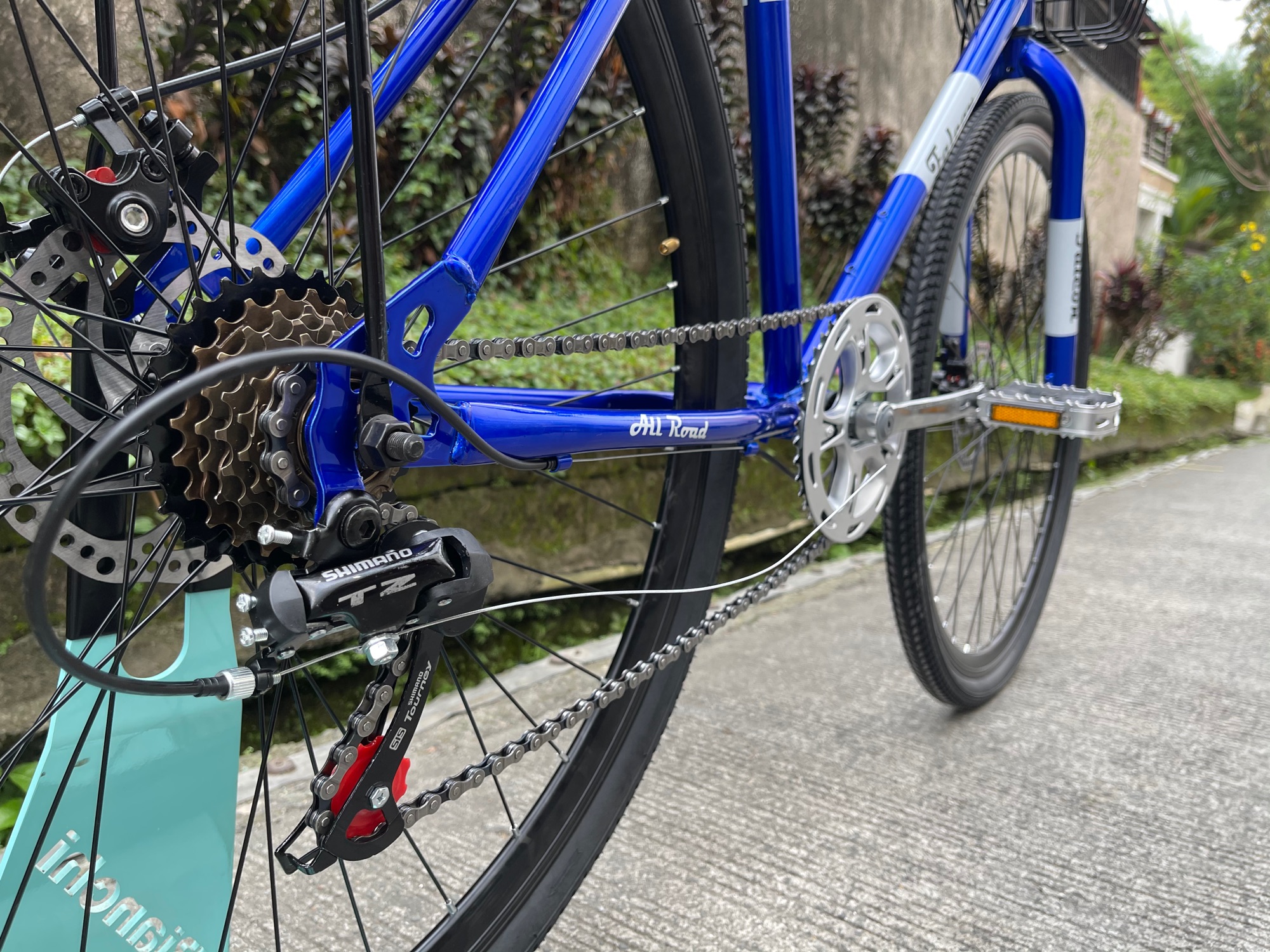 falcon gravel bike