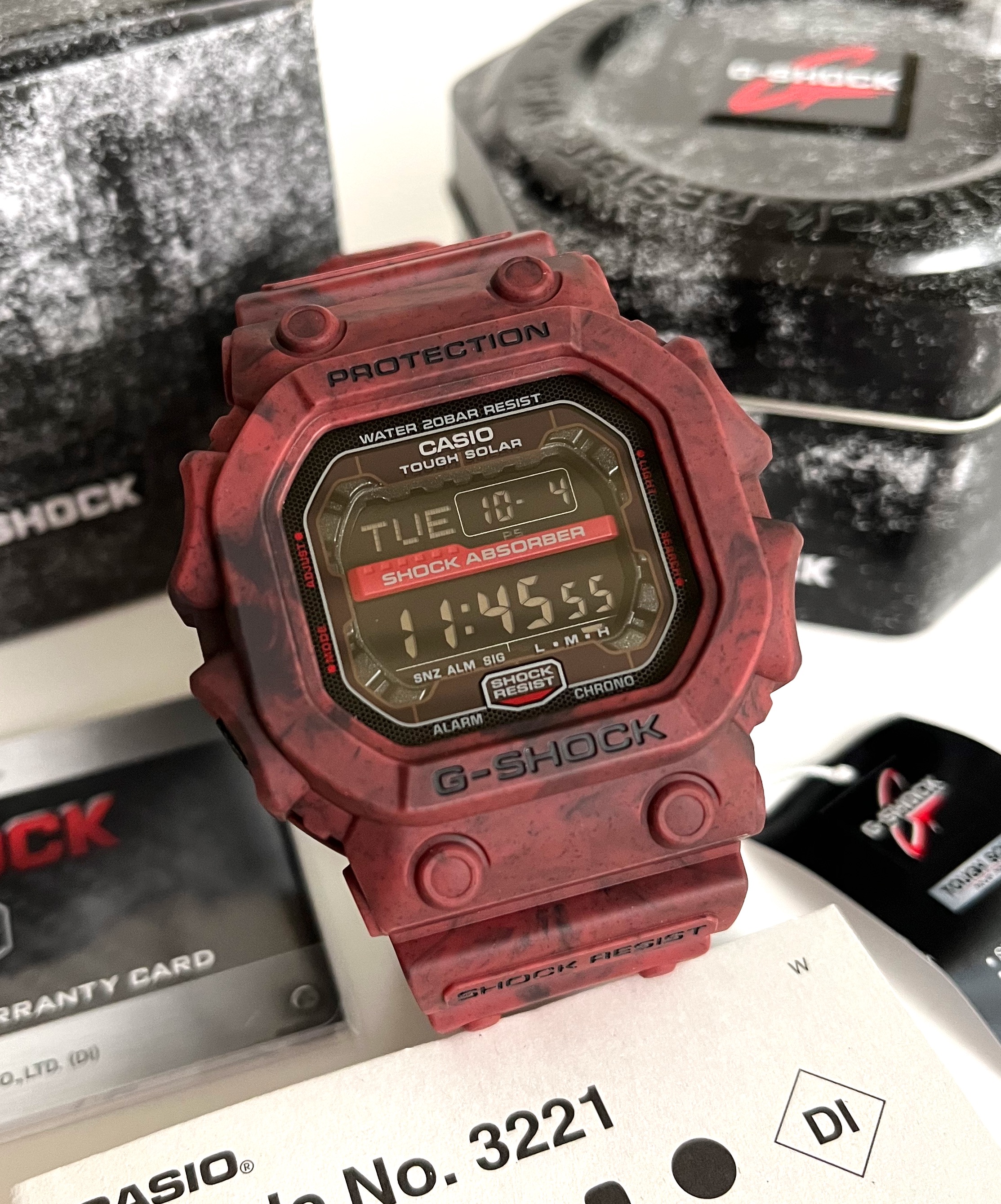 G shock king on sale red